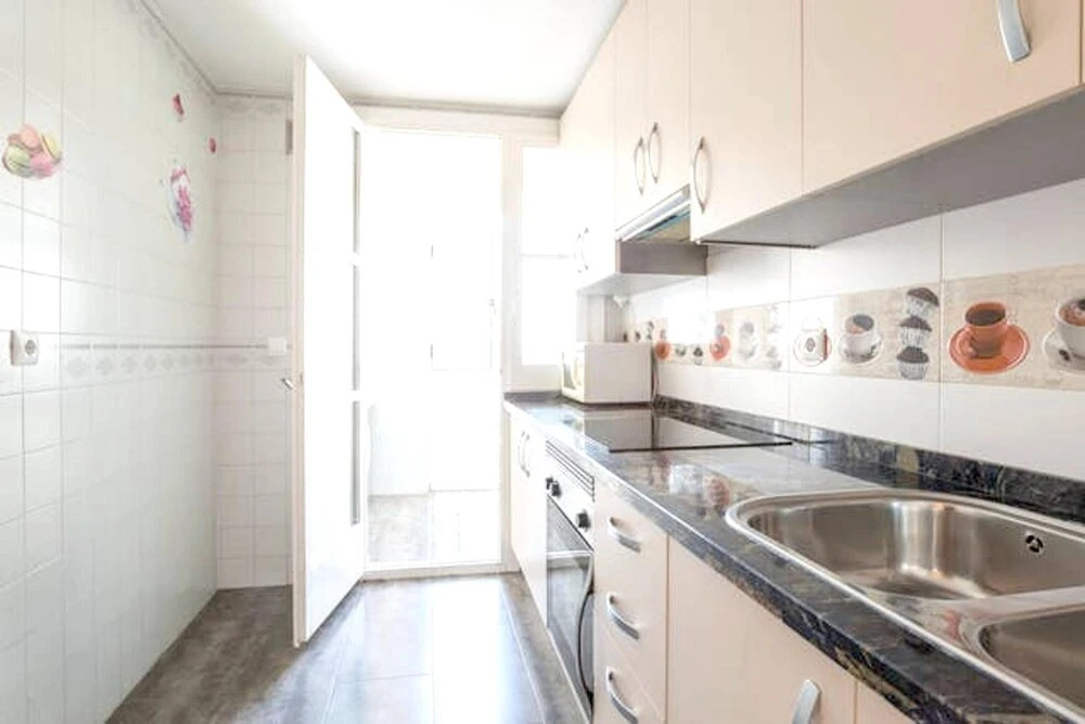 Apartment with 2 Bedrooms in Granada, with Wifi - 80 Km From the Beach