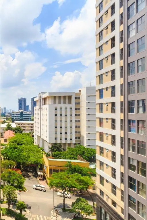 Tresor And Royal, One Big Bedroom In Center