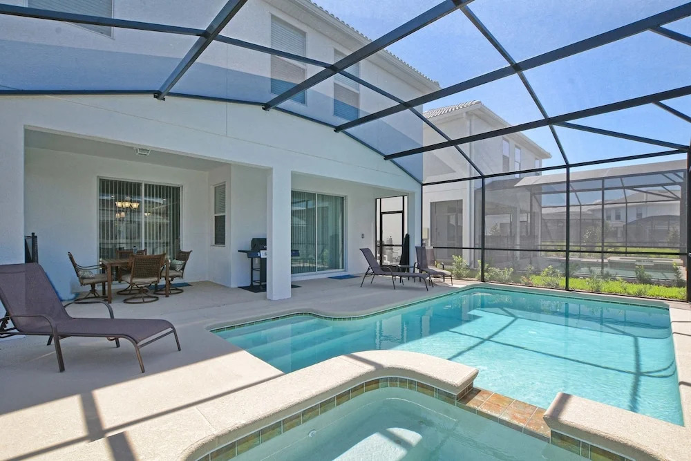 Storey Lake- 6 Bedroom Pool Home- 1653ST
