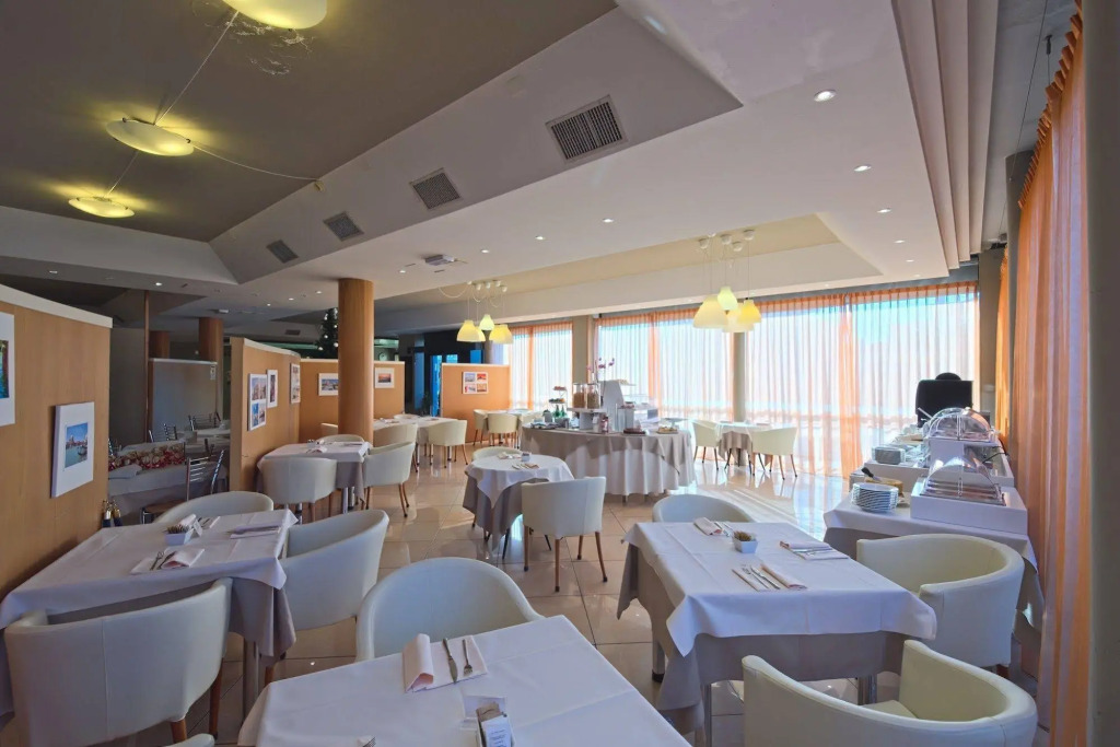 Noventa Hotel