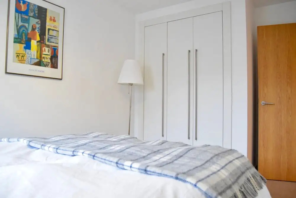 Modern 1 Bedroom Battersea Flat