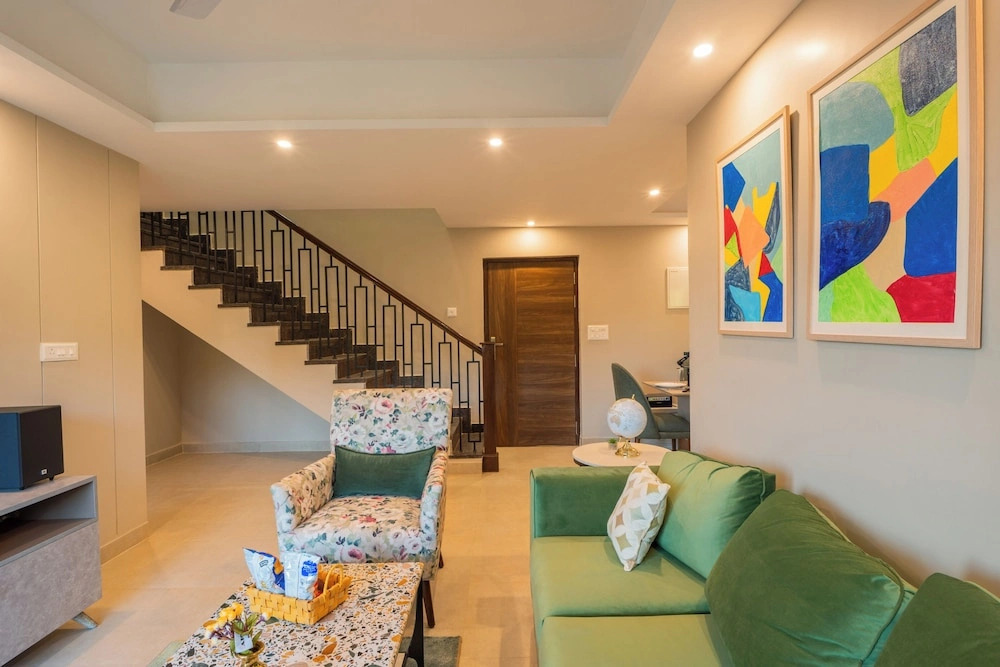 Alaya Stays 3BHK Veera Marina Penthouse