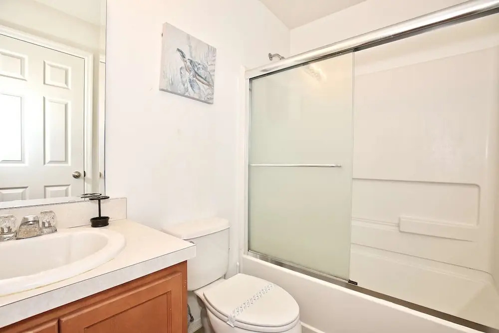 3207 Compass Bay