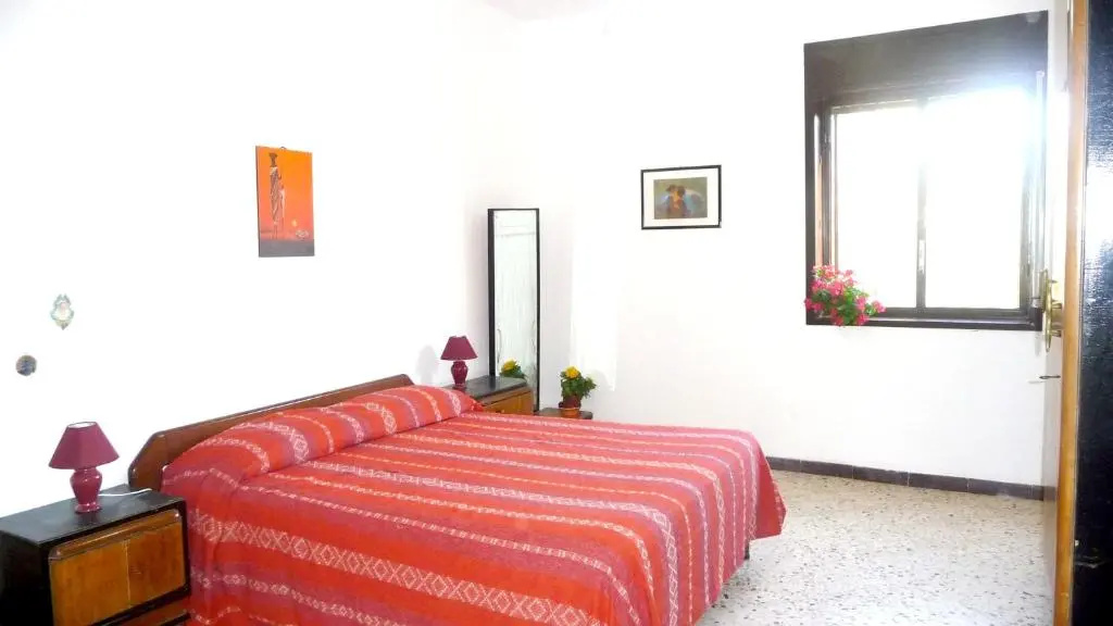 4 bedrooms house with furnished terrace and wifi at Marinella di Selinunte 1 km away from the beach