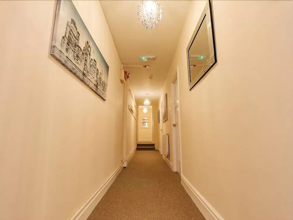 Liverpool City Prestige Appt Sleeps 8