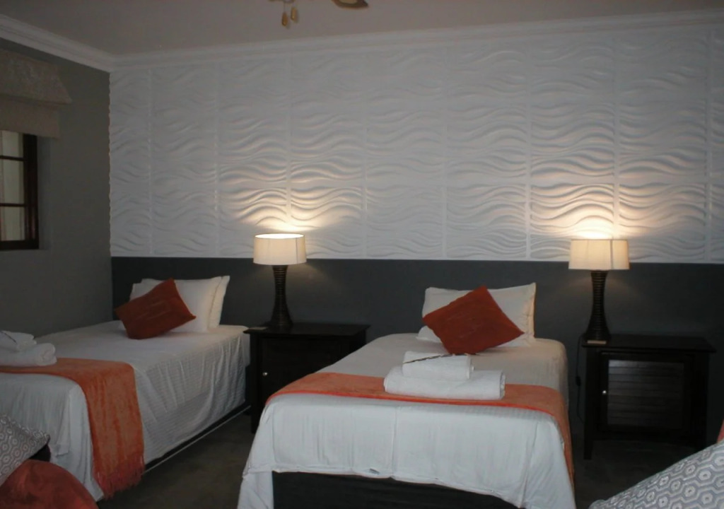 Shangani Lodge