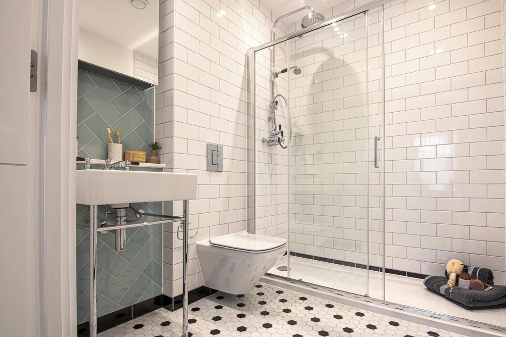 Design Brand new 3 Bedroom Apartment in Shoreditch