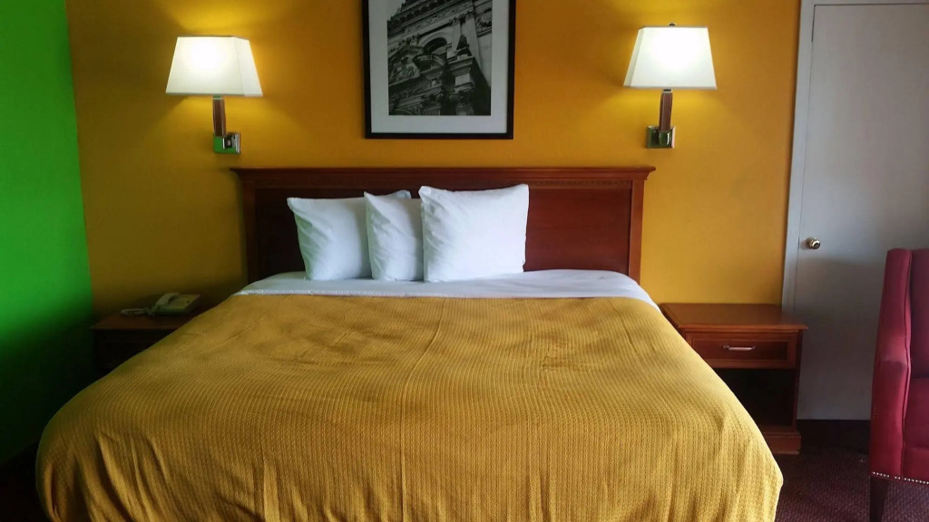 The Glancy Motel