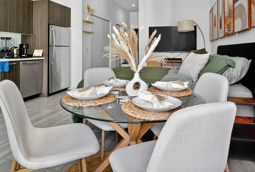 Downtown Miami Skyline Balcony Penthouse Suite Near Port Luxe Pad