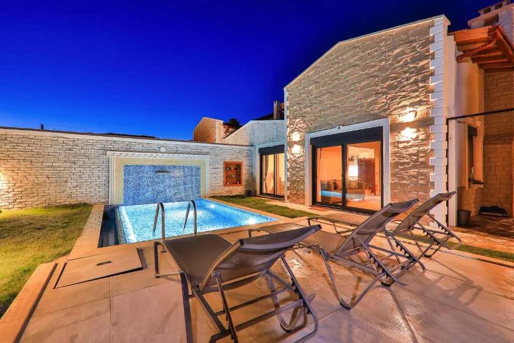 Impressive Luxurious Villa With Refreshing Private Pool in Kas Antalya