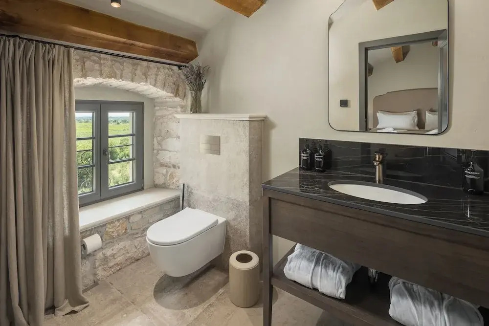 San Tomasini Heritage Hotel