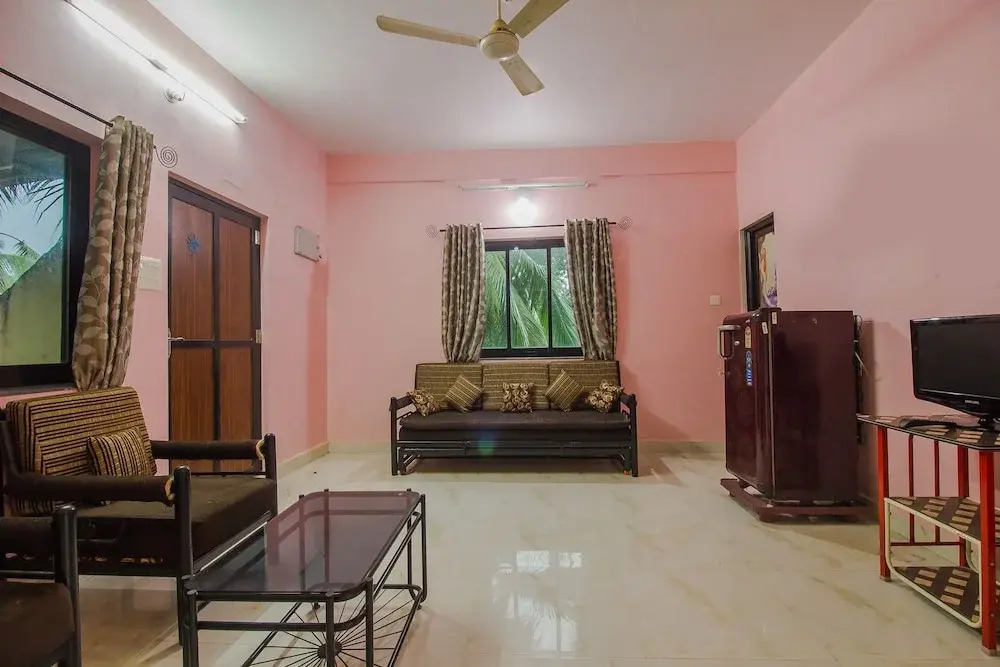OYO 16770 Home Graceful 1bhk Morjim
