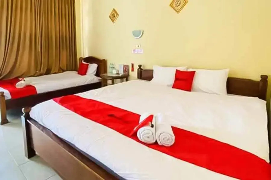 RedDoorz Syariah near T1 Juanda Airport 2