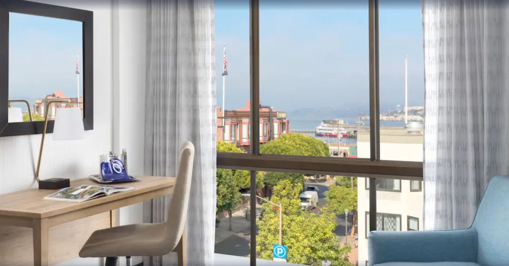 Hotel Caza