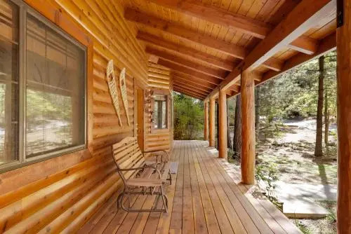 Dreams Of Summit Upscale Log Retreat