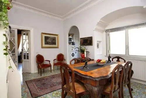 Domus Valeria B&B