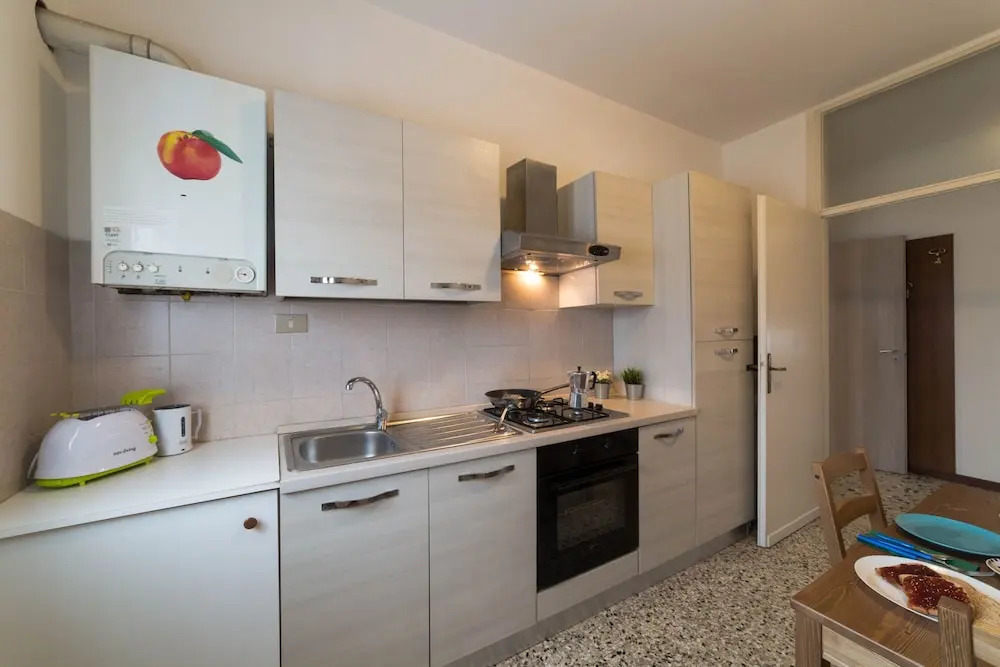 Isa Apartment 2