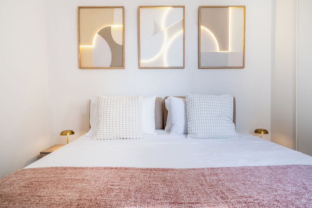 Coastal Oasis Family Suite