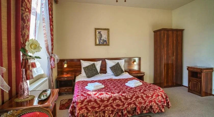 Old Time Aparthotel