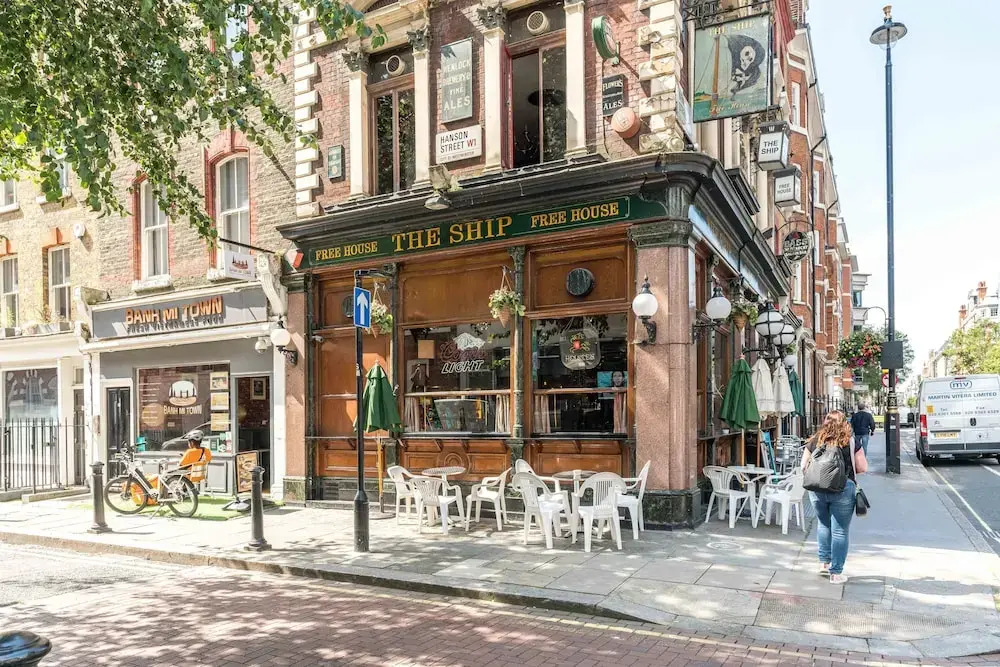 Styled 2Bed2Bath Duplex + Patio near Oxford Circus