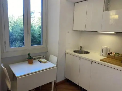 Luna Rossa Roma Guest House