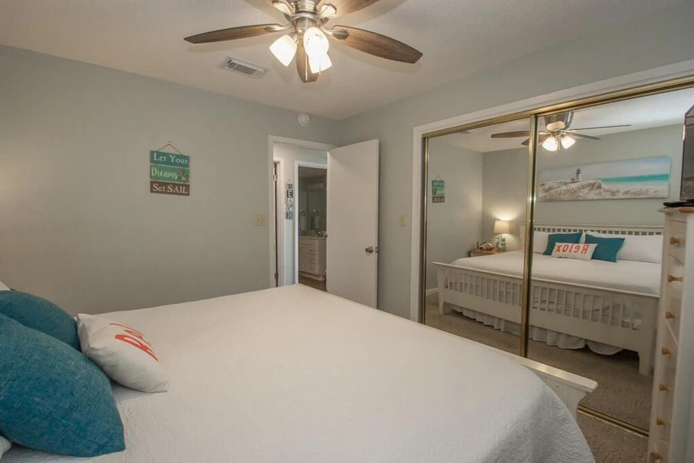 Seaside Beach & Racquet 2208 by Gold Star Vacation Rentals