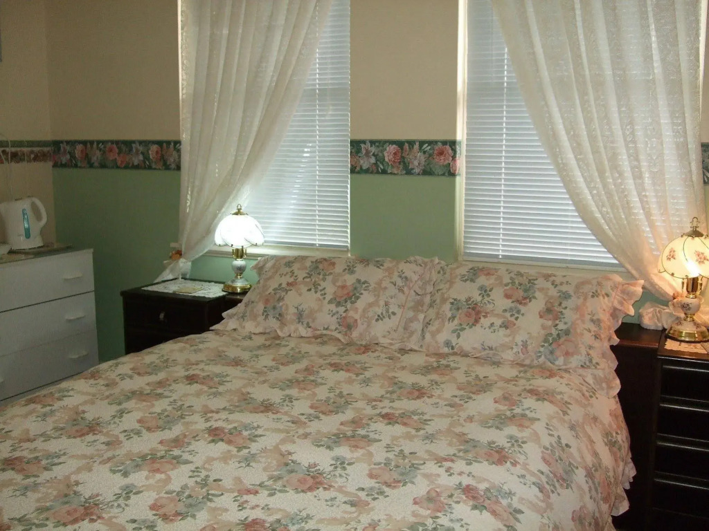 Mossbrook Country Estate Bed & Breakfast
