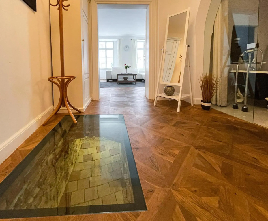 U Obecního dvora 3 - Old Town Apartment