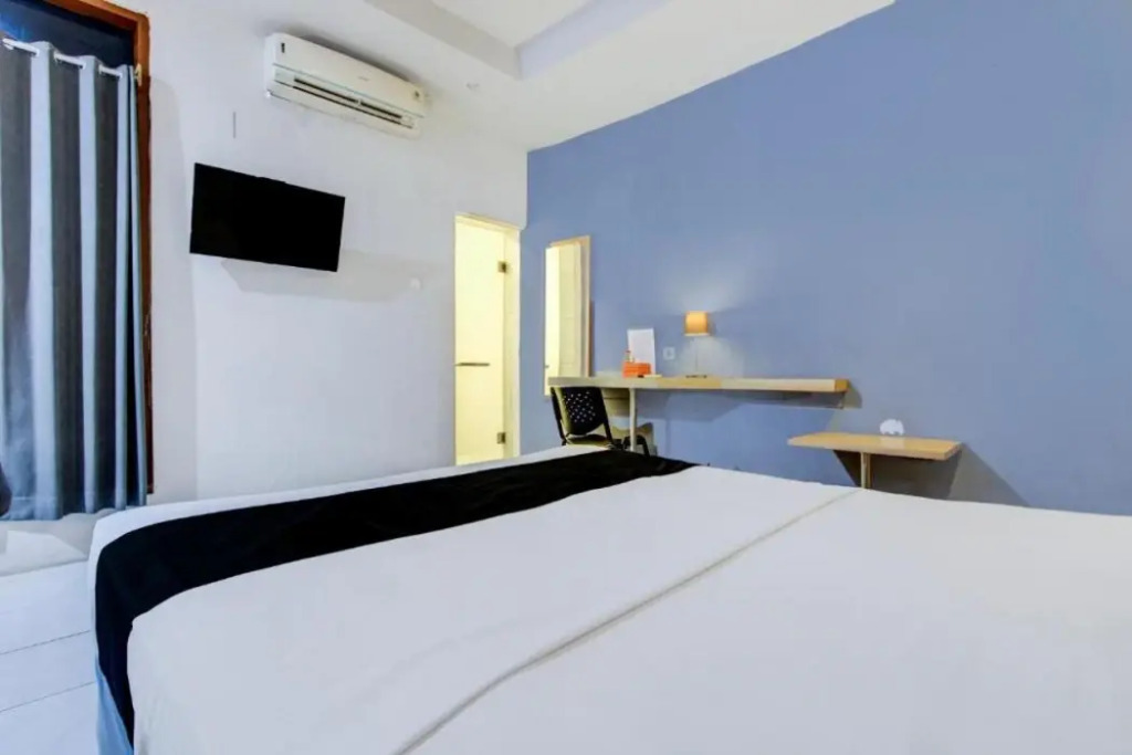 Hotel O Tegal near near Pacific Mall Tegal formerly Hugo Suites Family