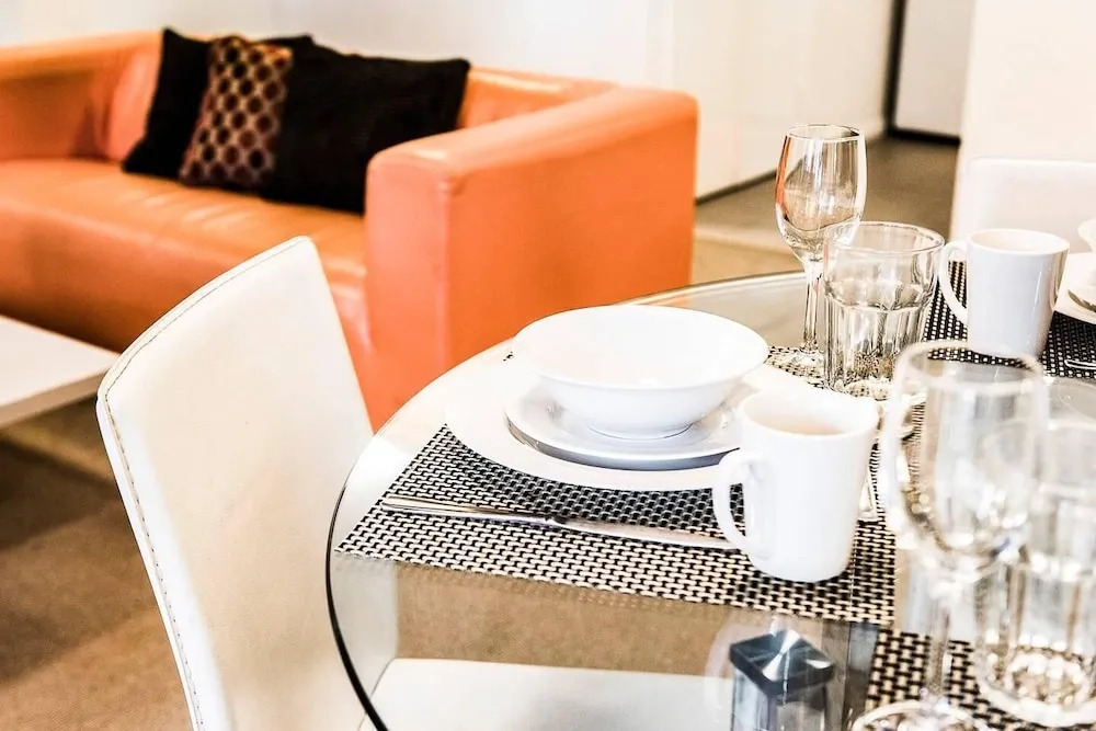 Two bedroom Apt next to Perth CBD with Parking.