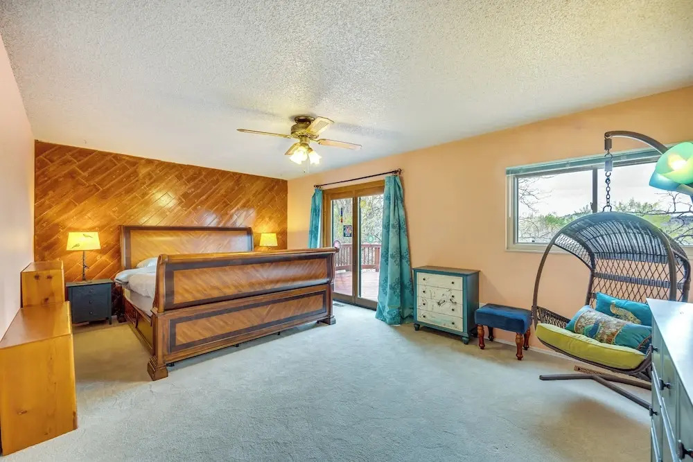 Colorado Springs Home w/ Patio & Ping Pong Table!