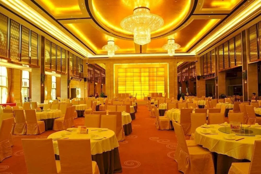 Western Coast Garden Hotel