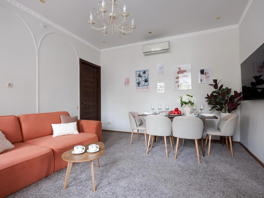 GMApartments (ДжиЭмАпартментс) на Большом Каретном переулке 6
