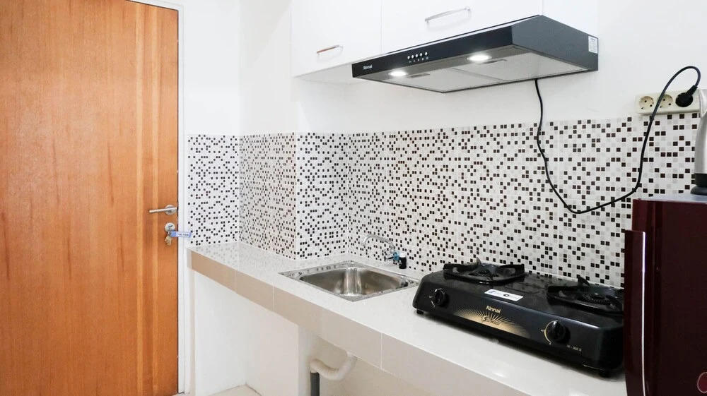 Homey And Comfy Studio At Puncak Bukit Golf Surabaya Apartment