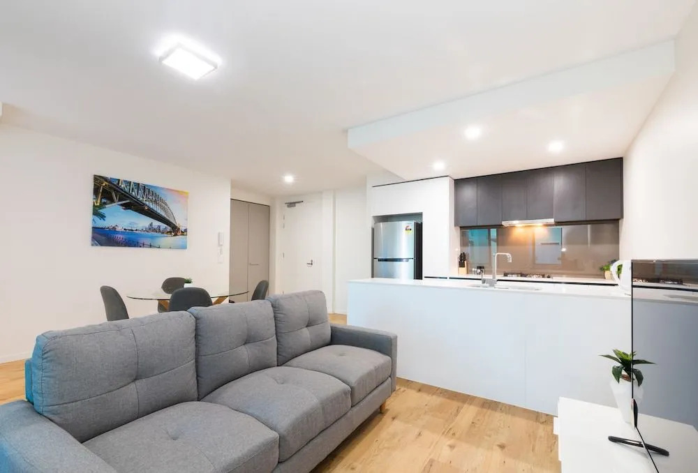 Sofun Apartment on Manning St