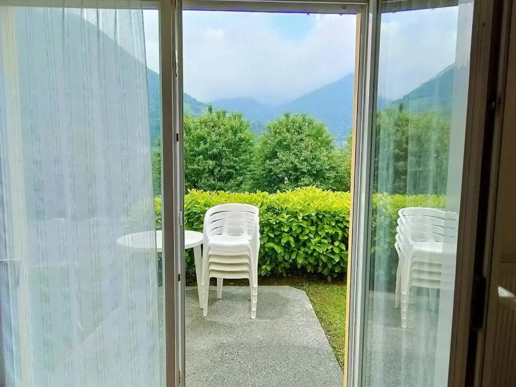 Appartement Cauterets, 1 pièce, 6 personnes - FR-1-234-182