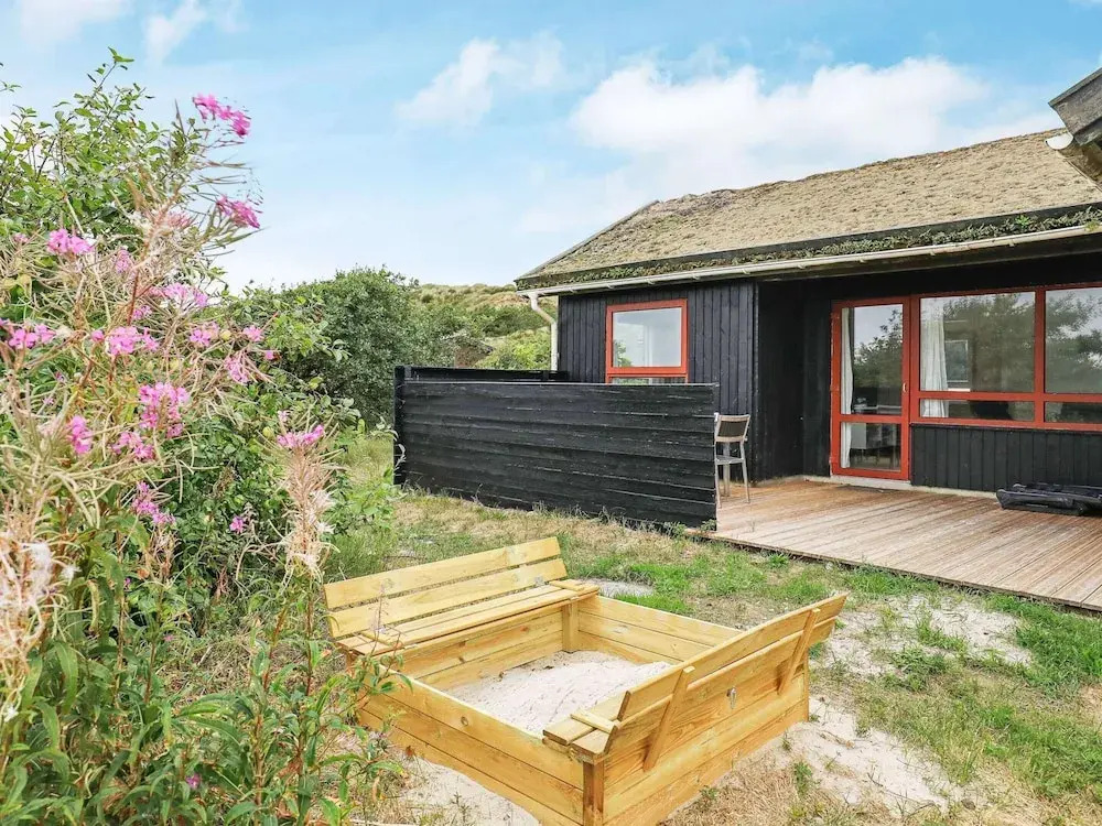 Simplistic Holiday Home in OksbÃ¸l near Sea