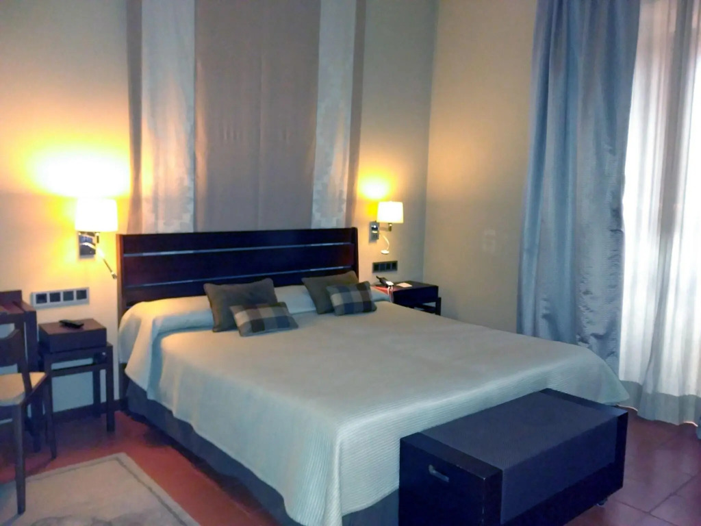 Отель Parador de Cáceres