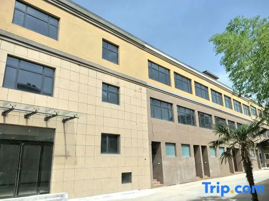 Dengfeng Songshan Wenquan Health Retreat