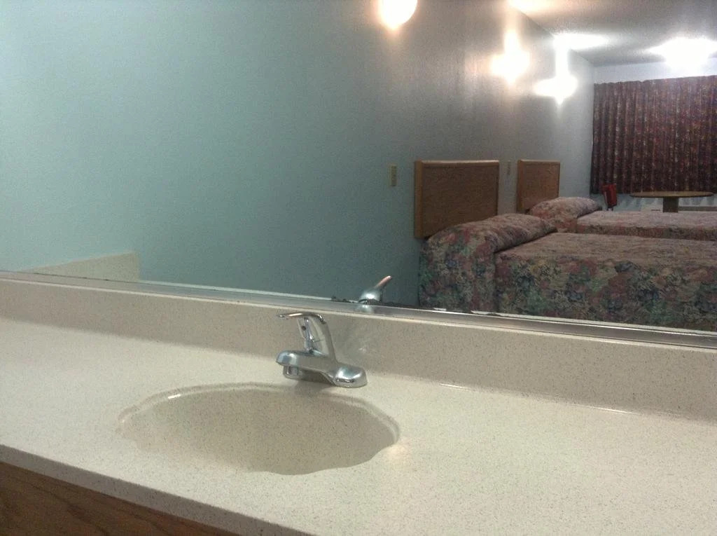 Chester Inn Motel