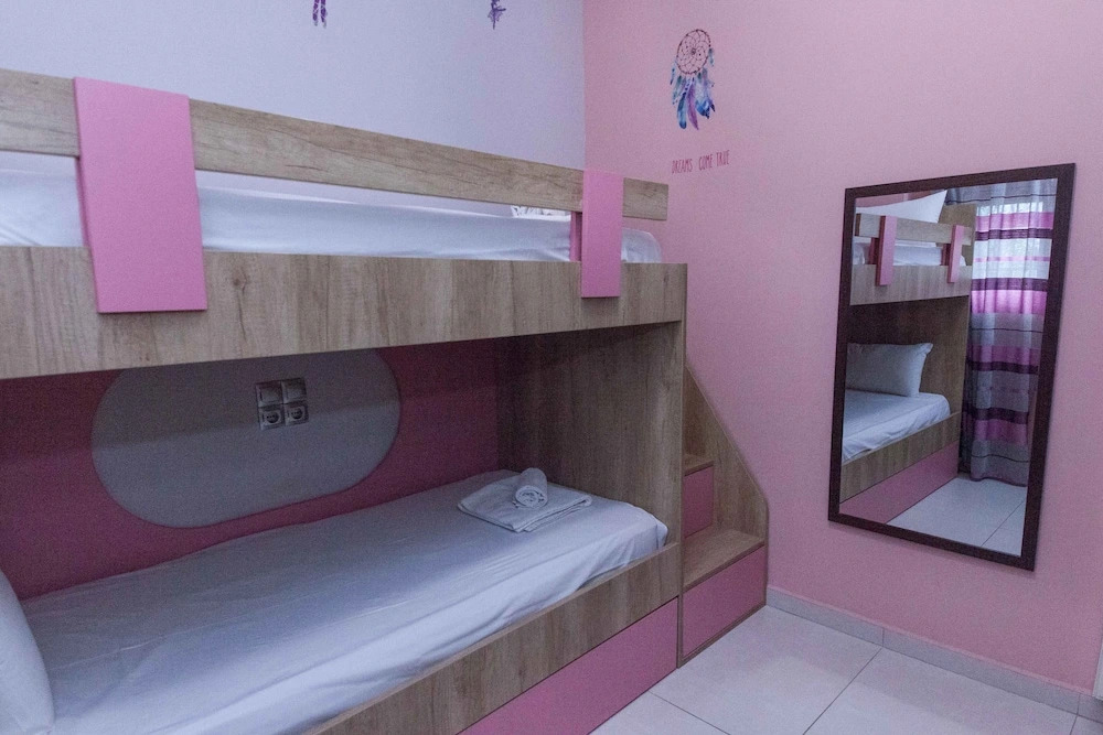 Kallithea Comfort 3 Bd Family Apt