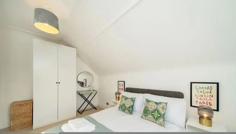 Sunnybrae House Seaside Family-friendly Getaway in Stonehaven With Hot Tub
