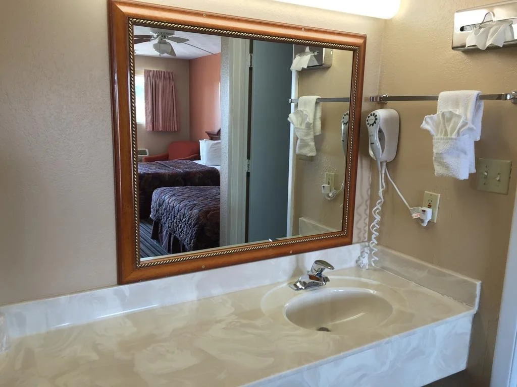 Budget Inn Motel