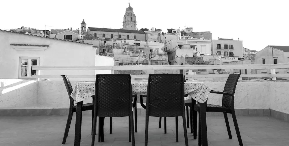 B&B Monsignore