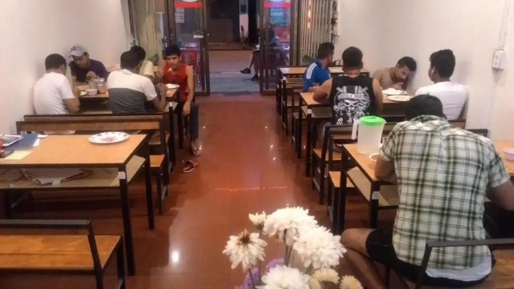 yummy bagpackers hostel