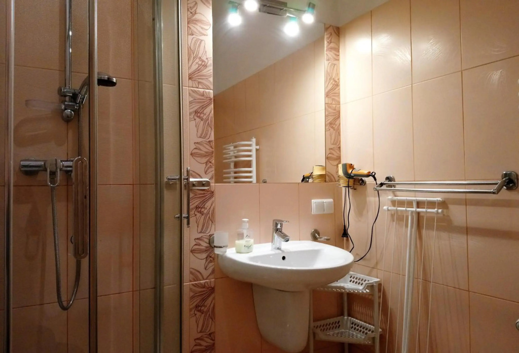 Apartament Radowid 15 w centrum z basenem