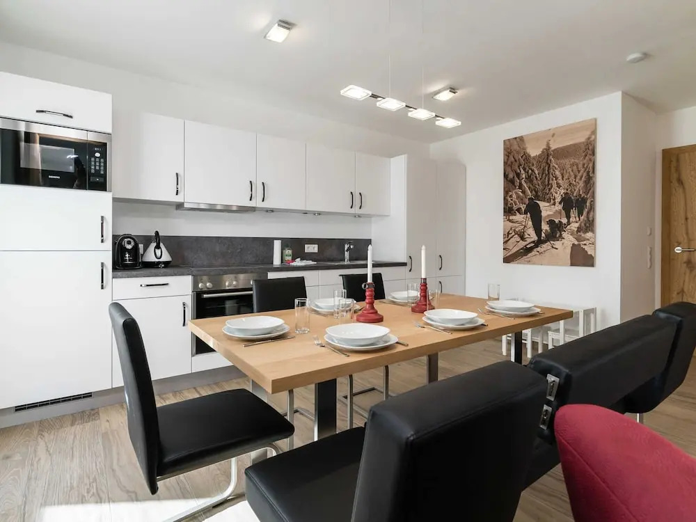 Apartment in Hollersbach near Ski Lift