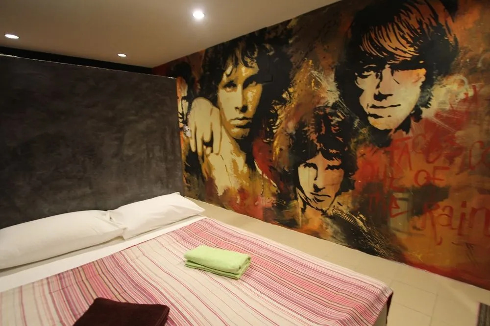 Lazy House