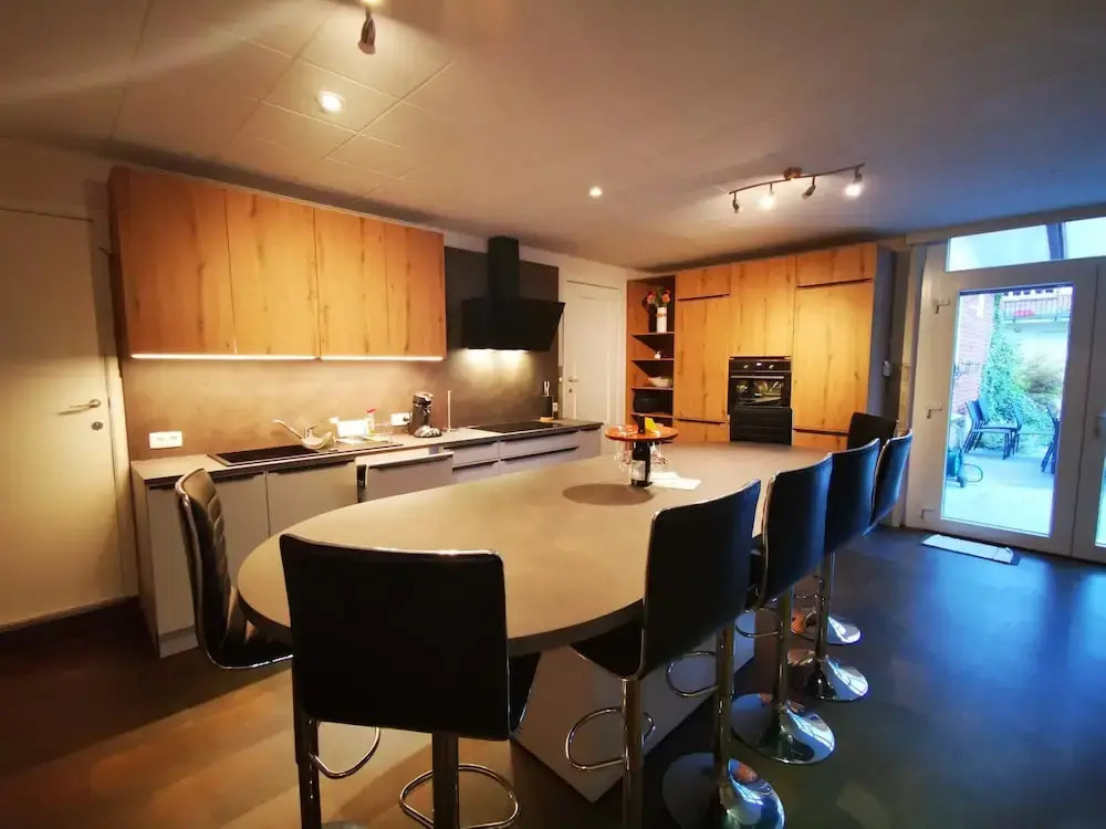 Luxurious Holiday Home in Hamoir With Terrace
