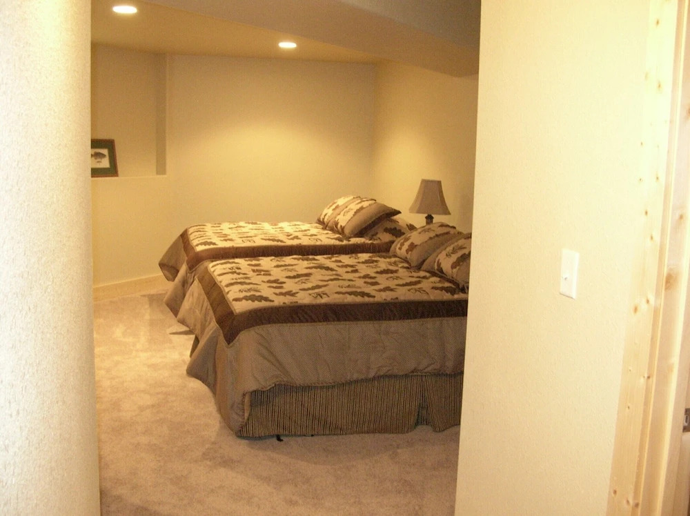 Pineview Lodge